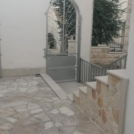 Apartmani Franceska Bol Exterior photo
