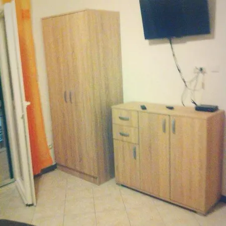 Apartmani Franceska Bol Exterior photo