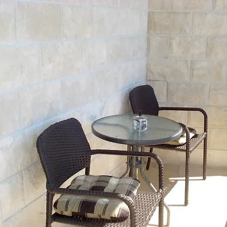 Apartmani Franceska Bol Exterior photo