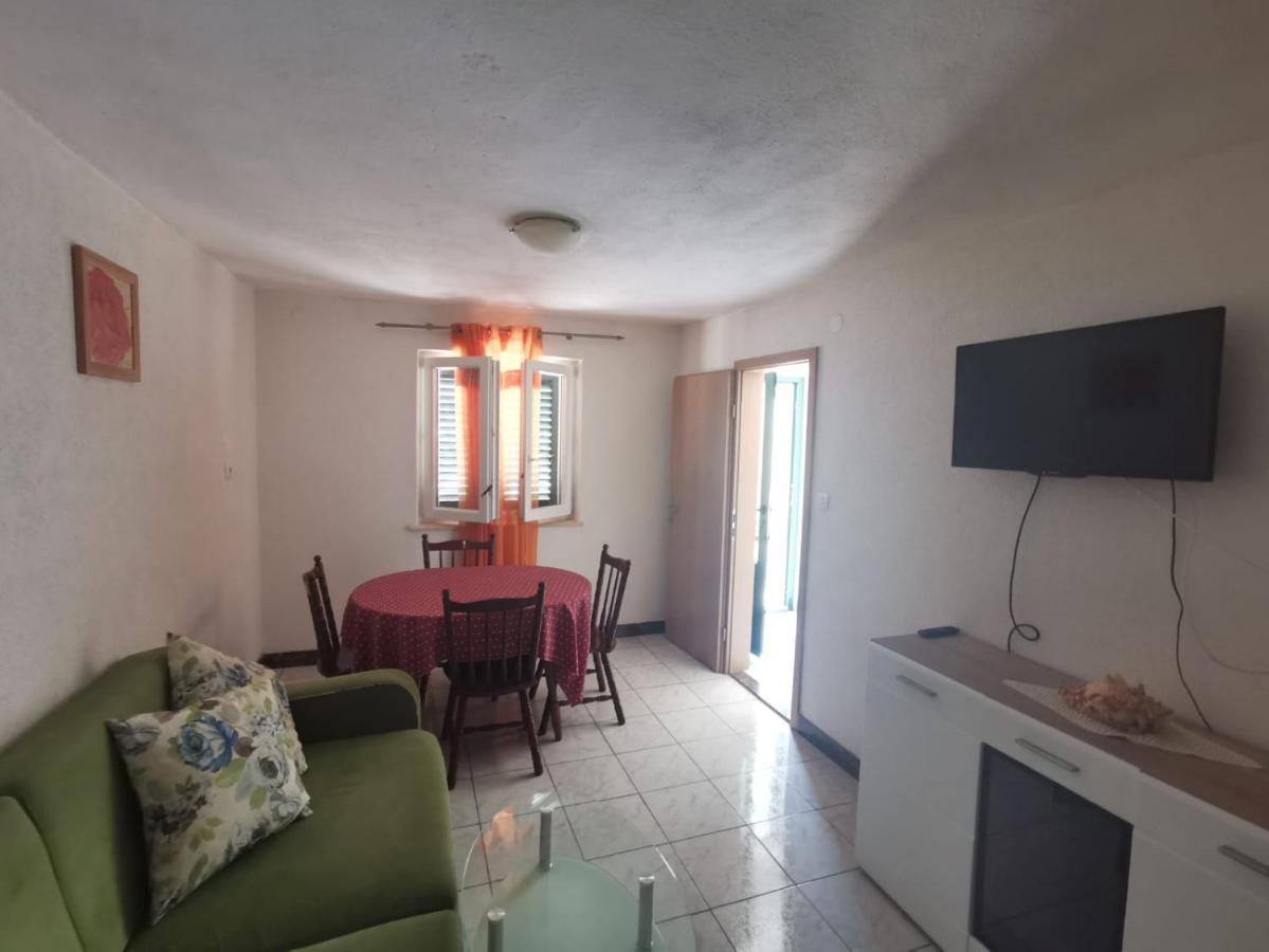 Franceska Apartment